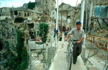 Conmemoración del final de la misión en Bosnia i Herzegovina (1993 - 1996 - 1998)