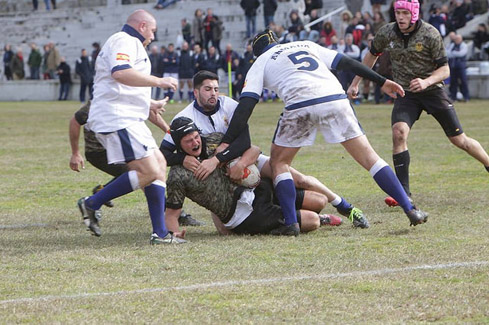 Encuentro de rugby entre el Ejército de Tierra y la Armada a favor de la lucha contra el cáncer