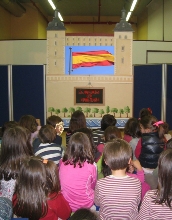 Guiñol - La bandera sin emblemas