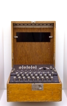  Maquina cifradora alemana marca enigma 1931