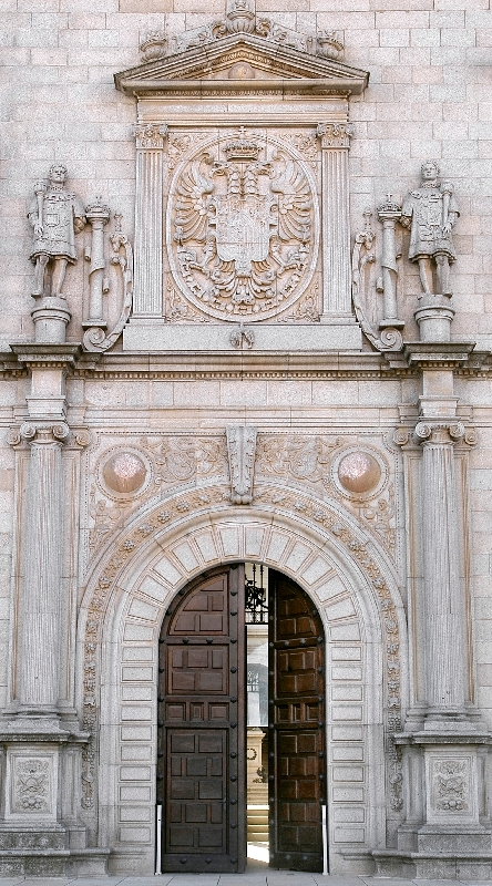 Puerta de Covarrubias