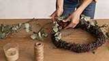 TALLER DE CORONAS DE NAVIDAD: "NAVIDAD EN EL MUSEO DEL EJÉRCITO"