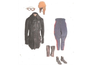 Uniforme     que     Castellví     utilizaba      en      los      vuelos.         Foto:   Museo del Ejército.