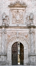  Puerta de Covarrubias