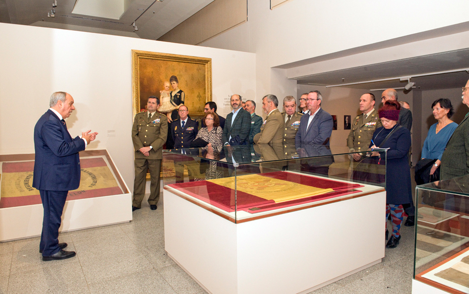 El JEME inaugura la exposición “1898, el final de cuatro siglos de Cuba y Filipinas españolas”