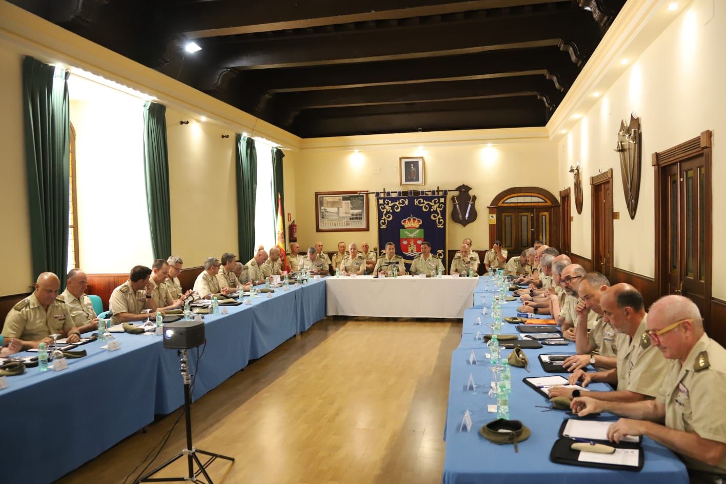 El JEME preside en el Establecimiento 'Palacio Real de Valladolid' la reunión de mandos de la Inspección General del Ejército