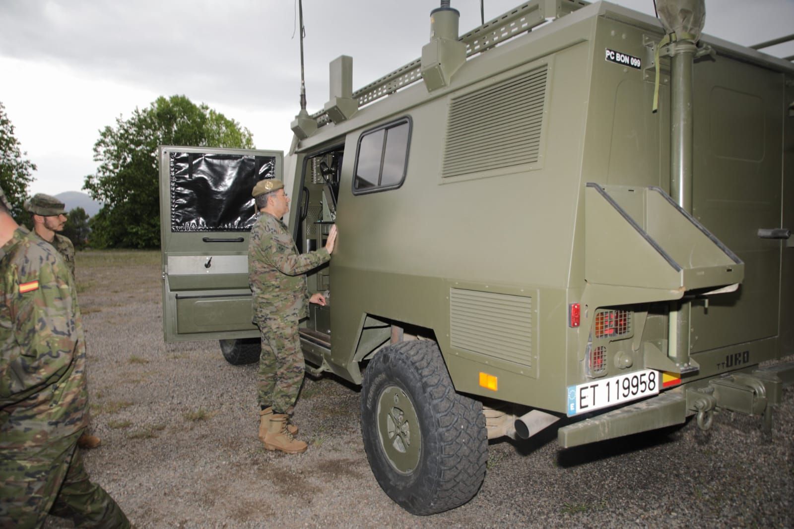 El JEME asiste al ejercicio MINERVA en la Academia General Básica de Suboficiales