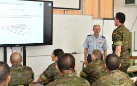 Visita del director general de Reclutamiento y Enseñanza Militar.