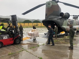 01_famet_transporta_y_ulog_23_recibe_material_sanitario