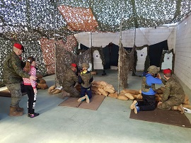Niños del colegio virgen del Carmen divirtiéndose.