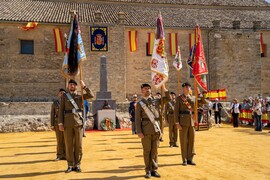 Guiones y banderines del RAC 10.