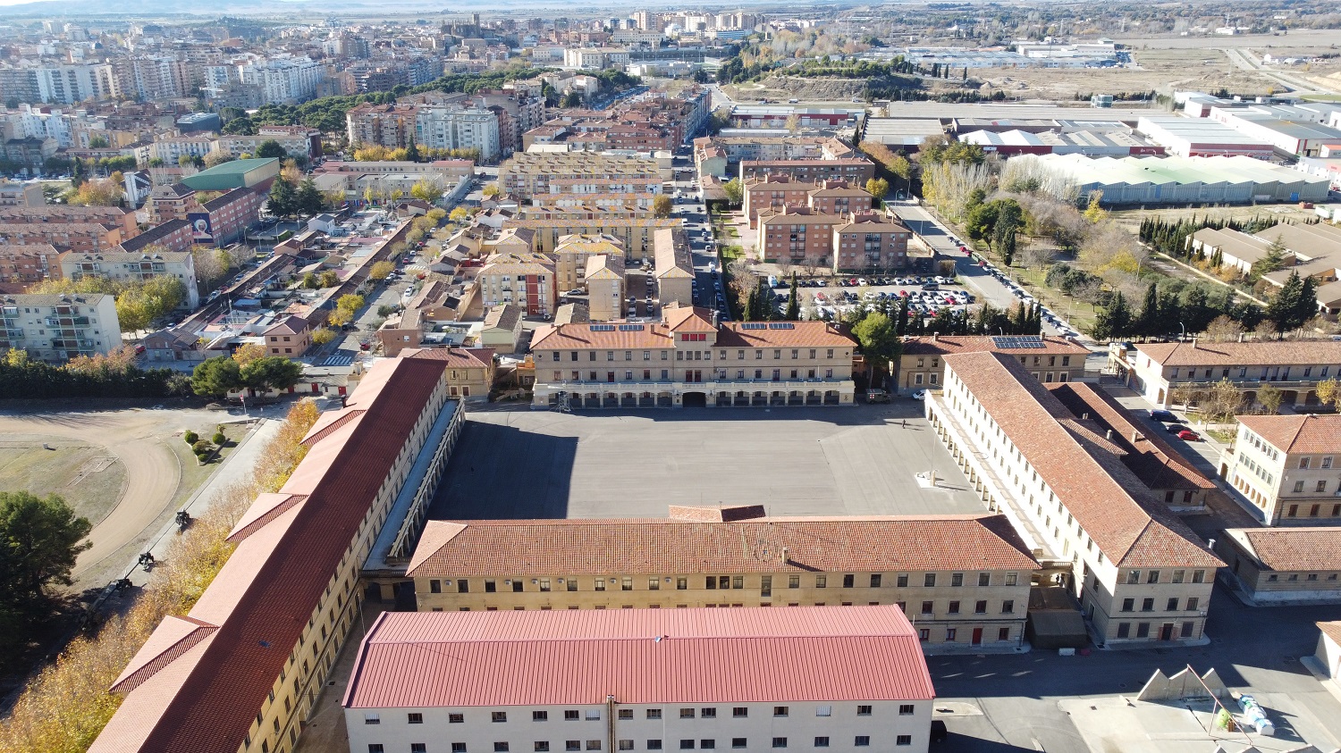 Puertas abiertas Acuartelamiento 'Sancho Ramírez'2023