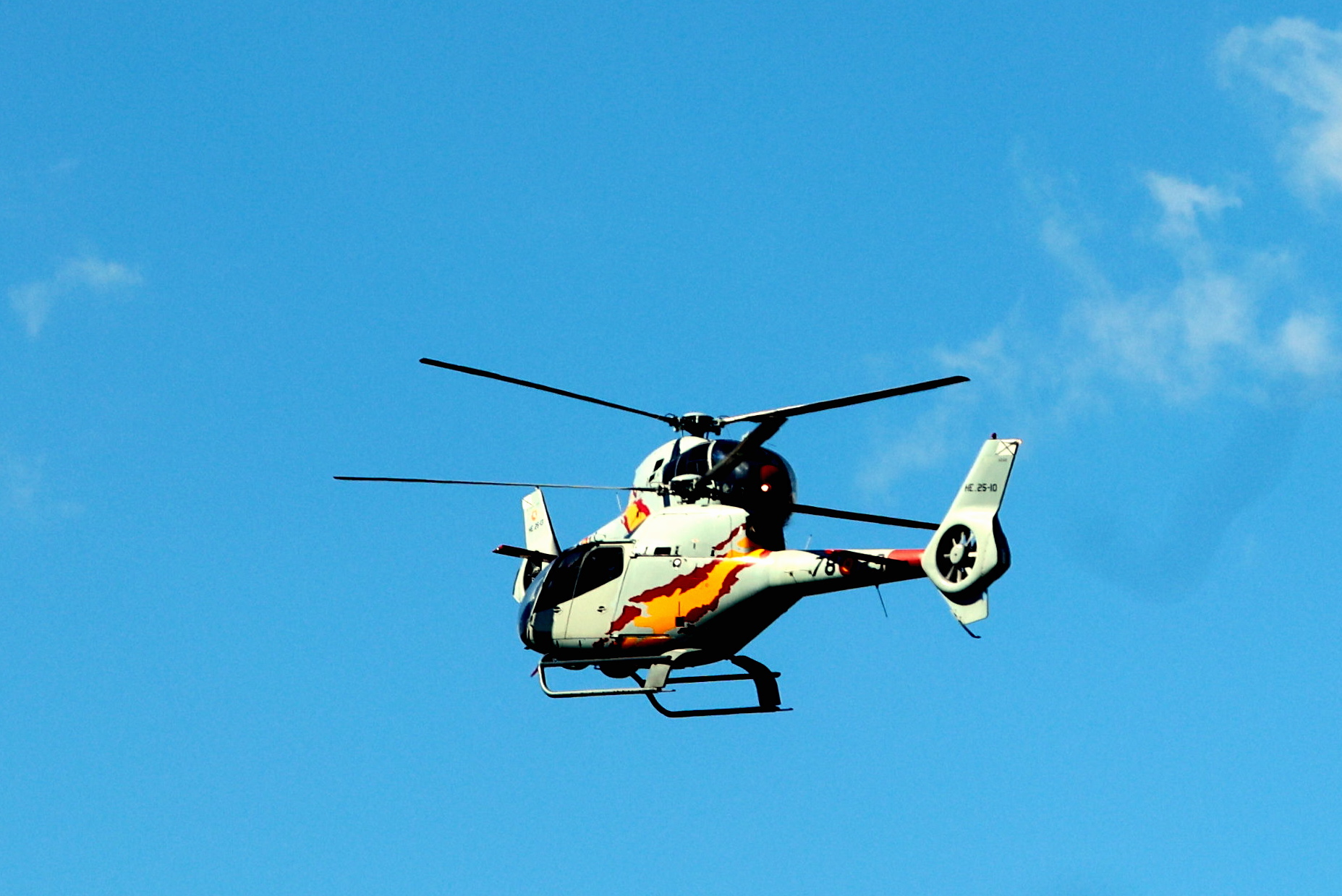 Exhibición aérea Palacio de Congresos Huesca 12