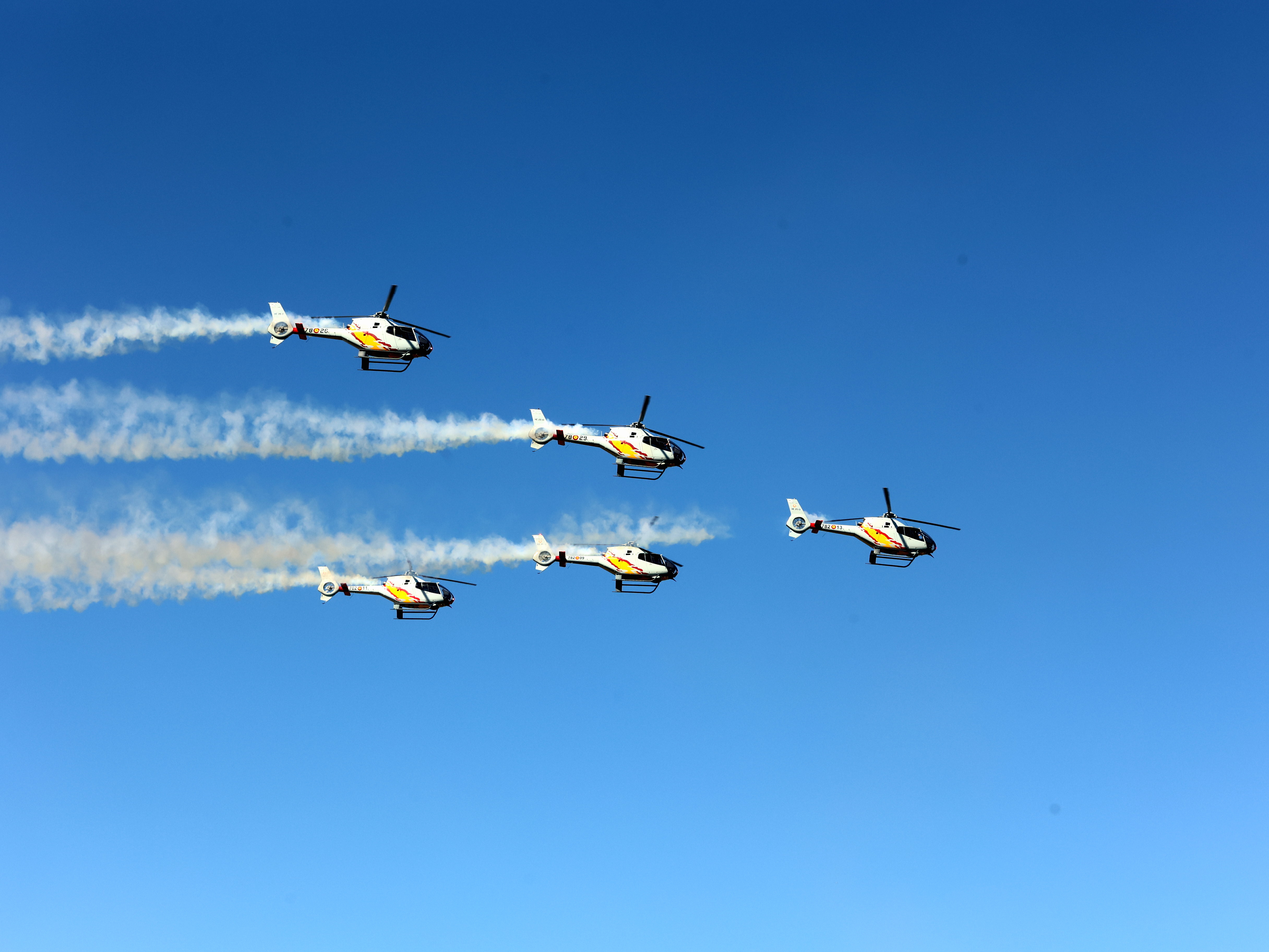 Exhibición aérea Palacio de Congresos Huesca 17