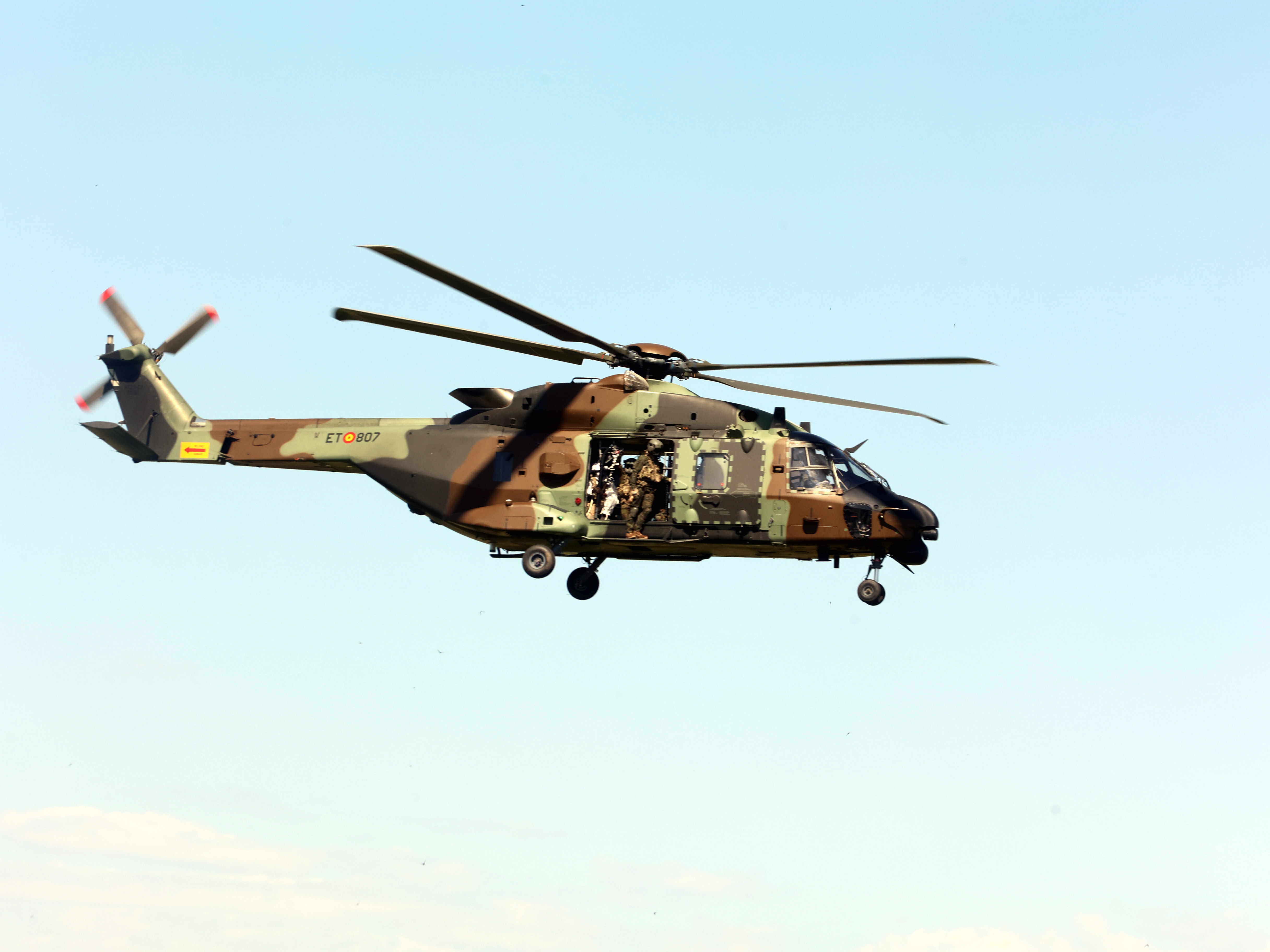 Exhibición aérea Palacio de Congresos Huesca 28