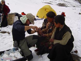 Investigación Manaslu 04