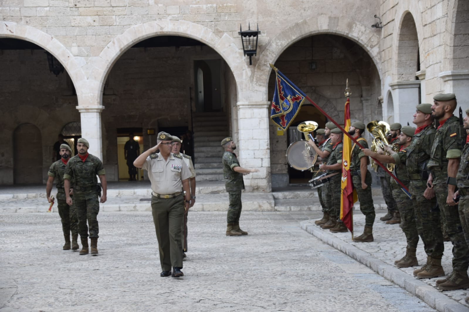 VISITA DE GEMCANA A LA COMANDANCIA GENERAL DE BALEARES