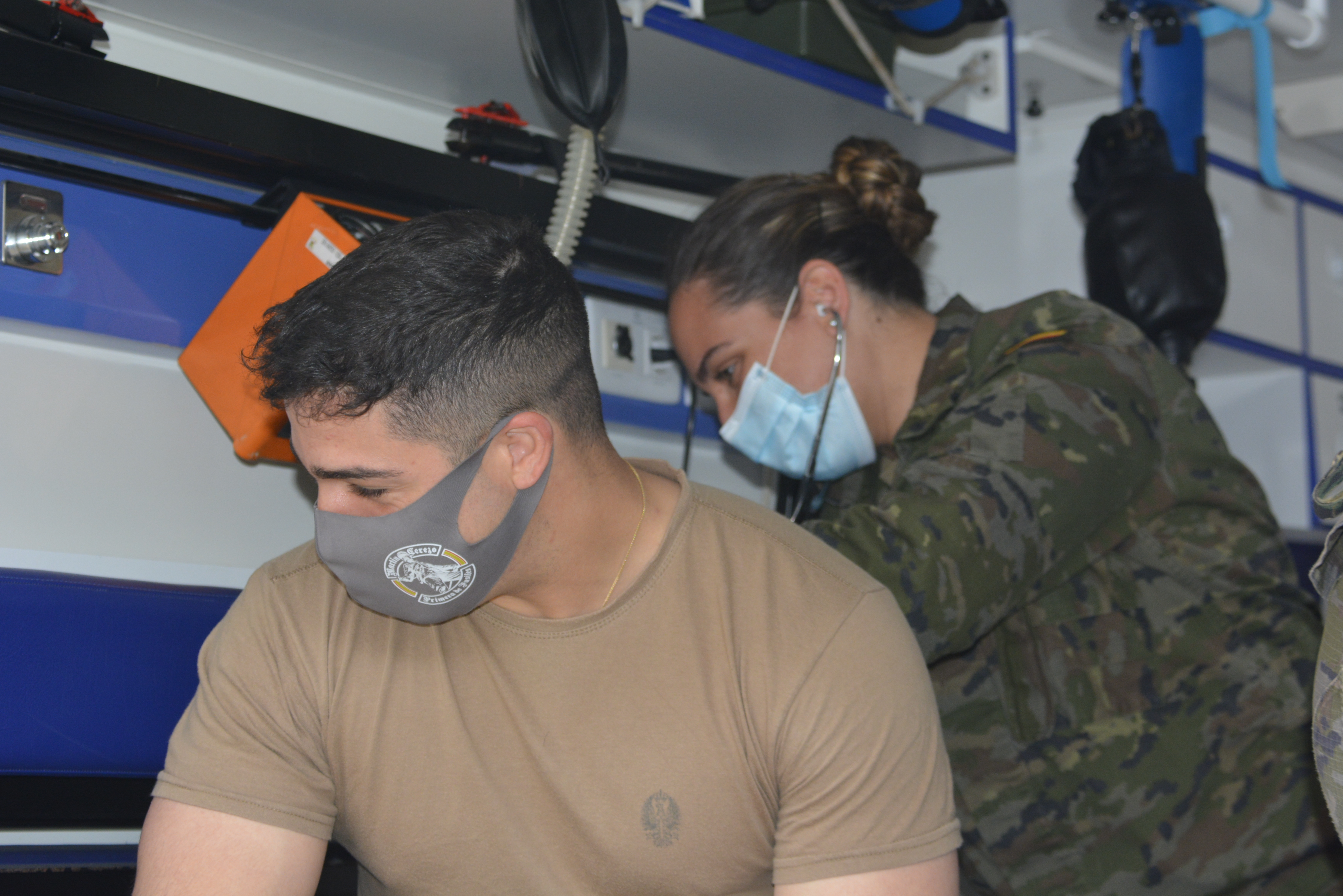 PRÁCTICAS DE ATENCIÓN SANITARIA DE COMBATE