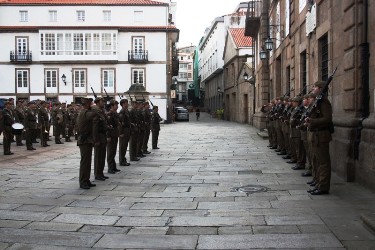 Relevo Solemne de guardia del palacio de Capitanía General