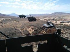 Los BMR,s ocupando las posiciones de tiro