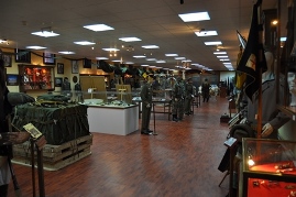 Vista general de la sala del museo desde la entrada