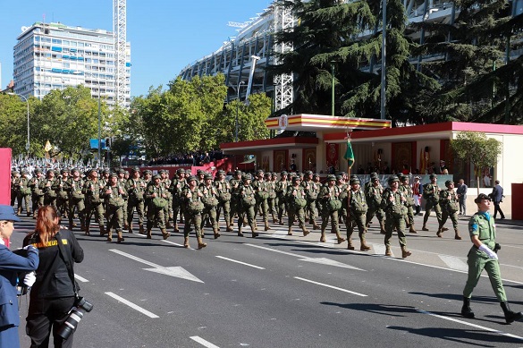 Desfile de la Compañía Paracaidista