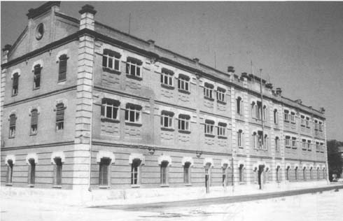 Edificio Acuartelamiento Infante Don Juan