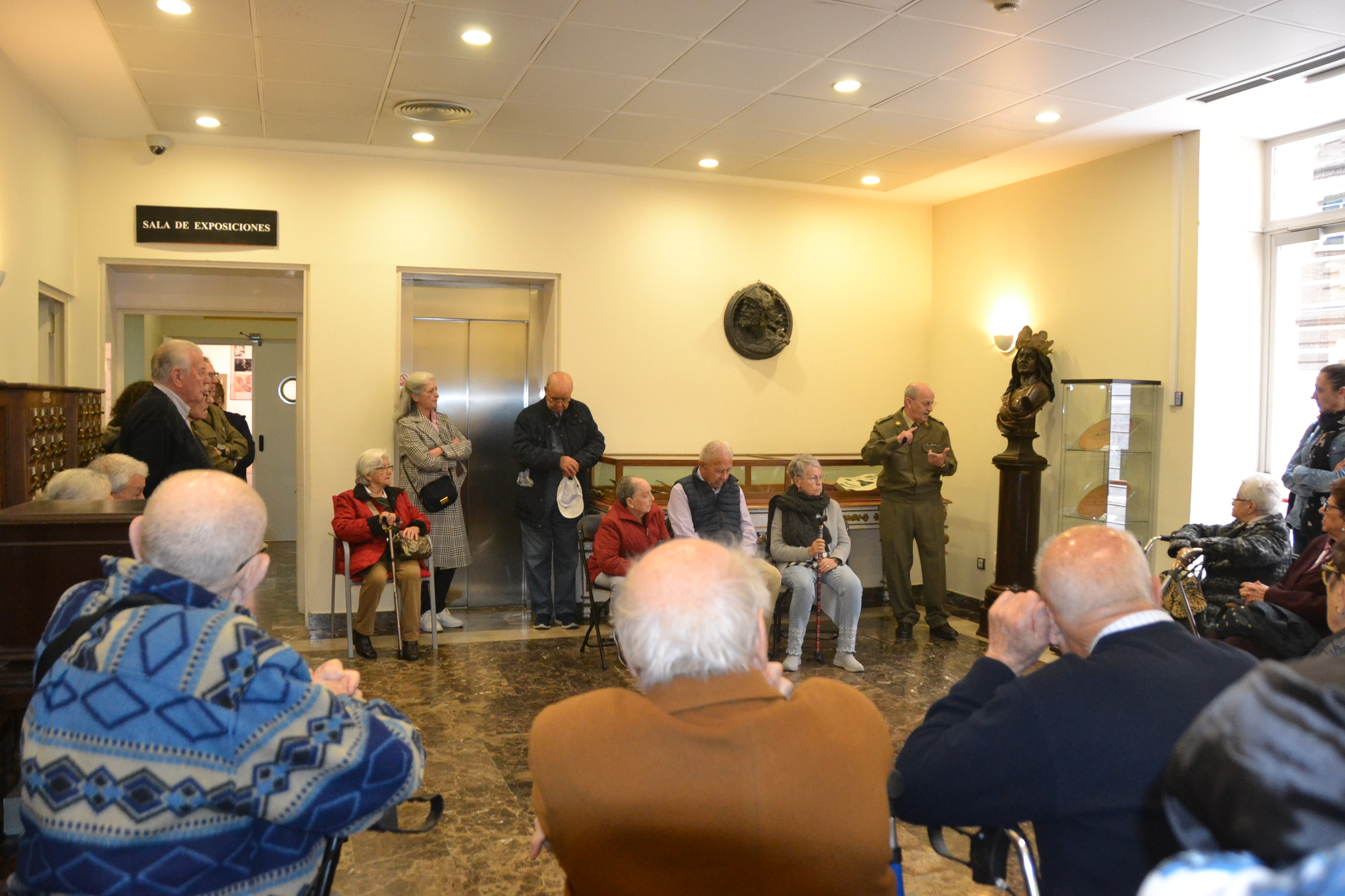 Visita a la Biblioteca