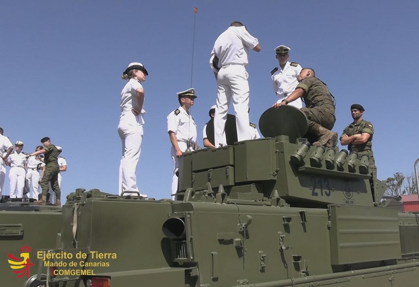 Visita Fragata Victoria