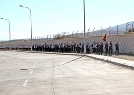 Todas las U,s regresaron corriendo a sus Acuartelamientos.