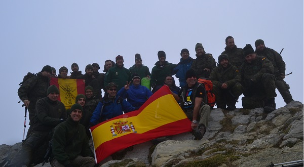 En la cima del Pico Orhi.