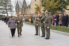 Jura de Bandera para personal civil en el Alcázar