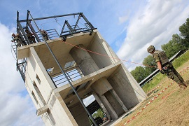 Ejercicio torre multiusos
