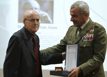 Presentación del Calendario del Ejército 2012