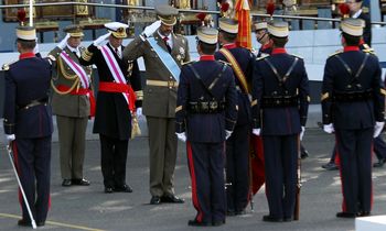 Desfile 12 de octubre 2013