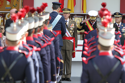 Desfile 12 de octubre 2014