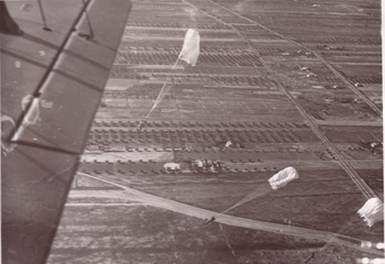 Fotografías históricas de la Brigada Paracaidista