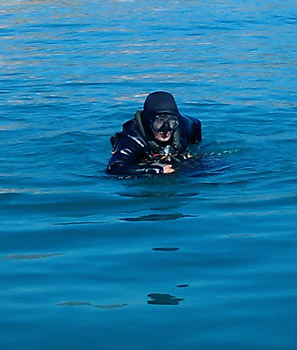 Salto paracaidista sobre el embalse de Buendía