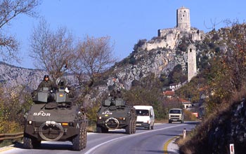 Conmemoración del final de la misión en Bosnia i Herzegovina (1993 - 1996 - 1998)
