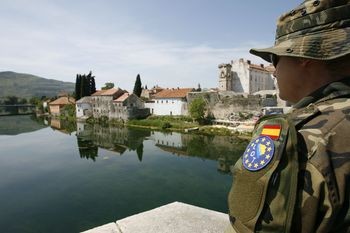 Conmemoración del final de la misión en Bosnia i Herzegovina