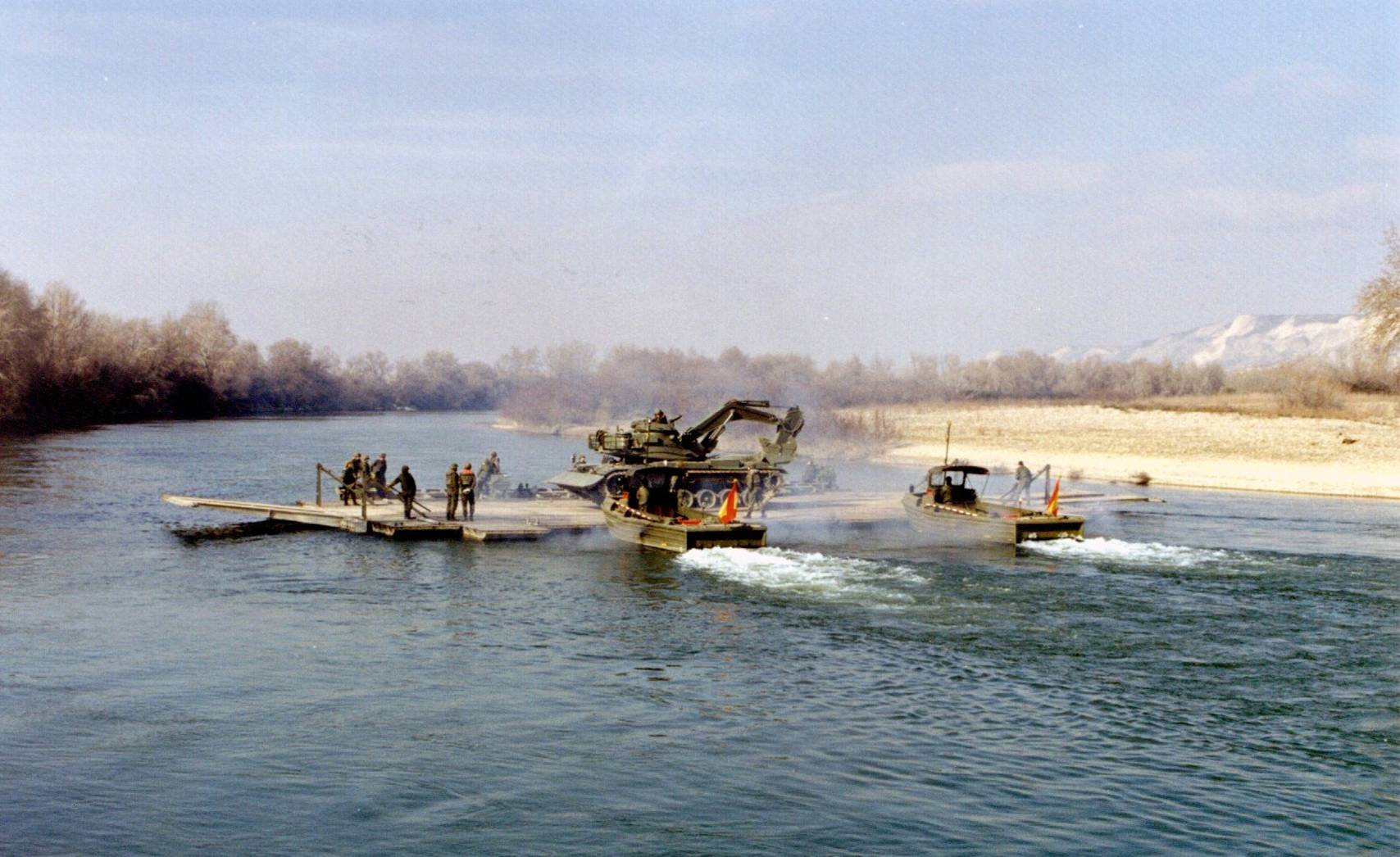 150 aniversario de la creación del Batallon de pontoneros y antigüedad del RPEI N&ordm;12