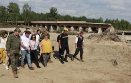  La ministra y el JEME visitan la zona asolada