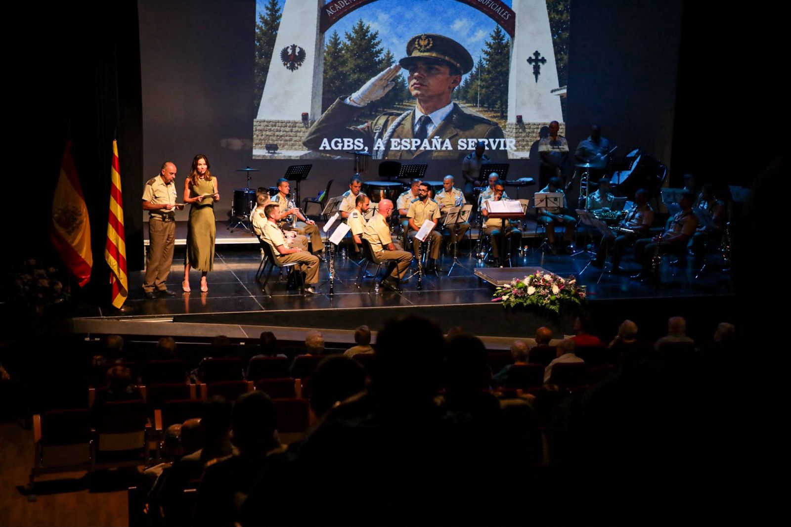 El jefe de Estado Mayor del Ejército de Tierra, ha presidido en el Espacio Cultural 'La Lira'