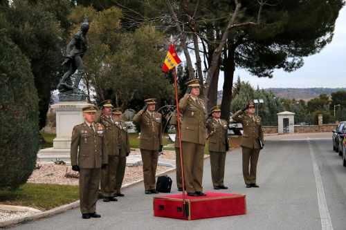 El JEME a su llegada a la Academía de Infantería