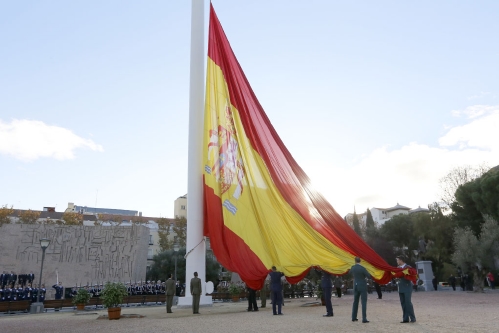 Izado de Bandera con motivo de la celebración del “Día de la Constitución”