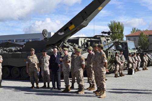 Visita a la BRIAC “Guadarrama XII” del Secretario de Estado de Defensa y del JEME