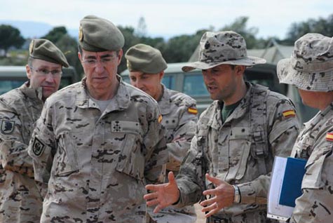 Visita a las Unidades de la Base de Marines