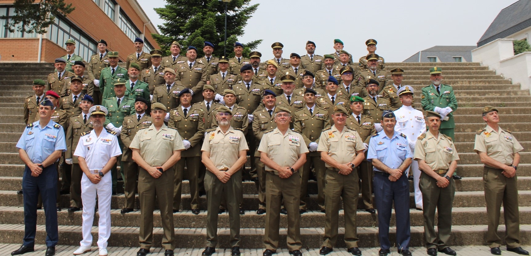 XI Jornadas de subtenientes del Ejército de Tierra (Curso de actualización para el ascenso a suboficial mayor)