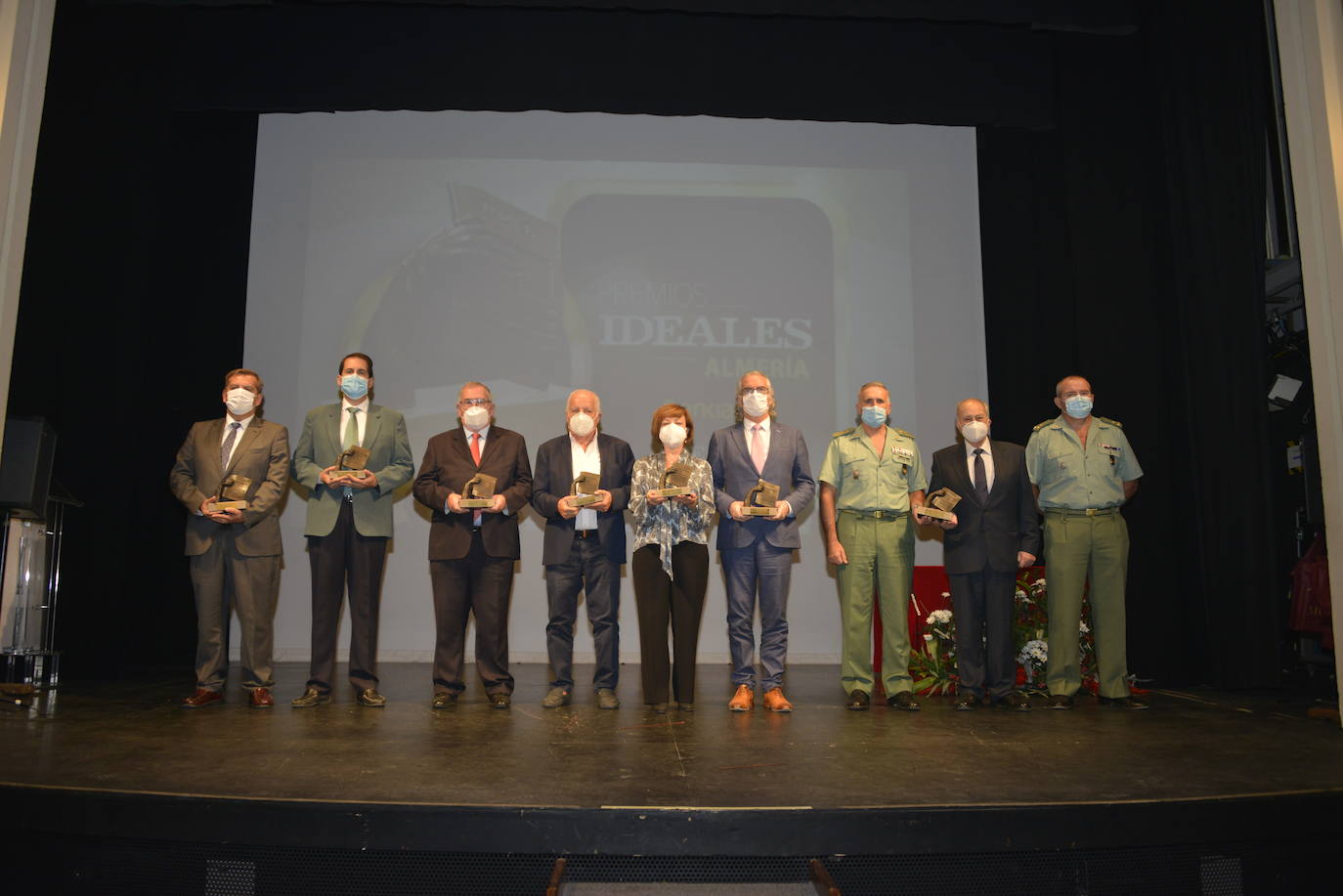 Homenaje IDEAL grupo
