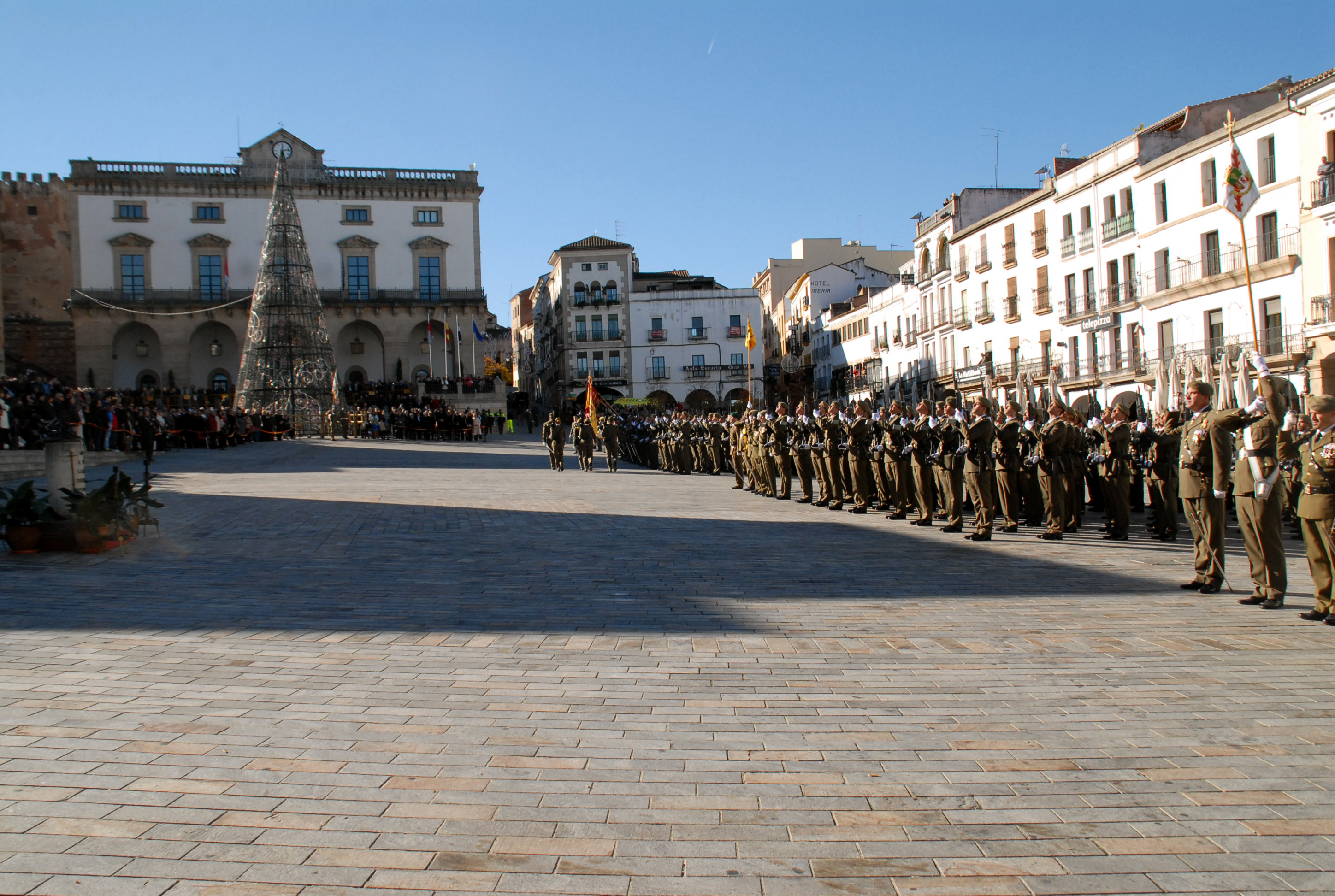 SALIDA DE LA BANDERA